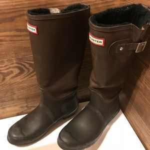 Hunter shearling boots